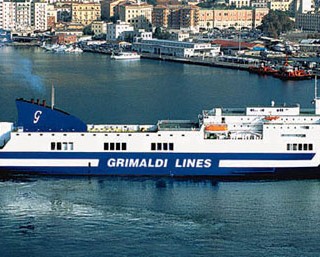 Grimaldi Lines nave Florencia