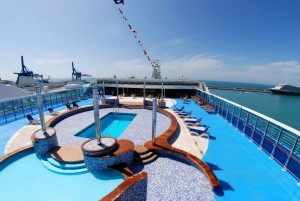 Cruise Roma piscina