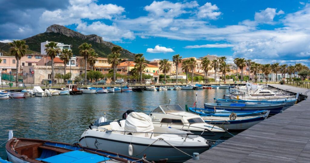 Barche nel porto di Golfo Aranci